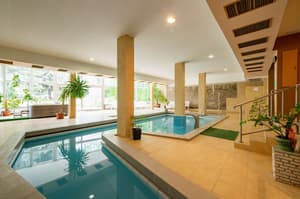 thumbnail: Pool