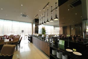 thumbnail: Restaurant