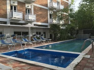 thumbnail: Pool