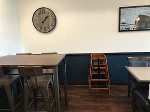 thumbnail: Breakfast area