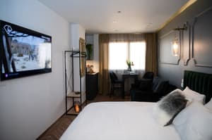 thumbnail: Room