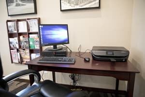 thumbnail: Business center