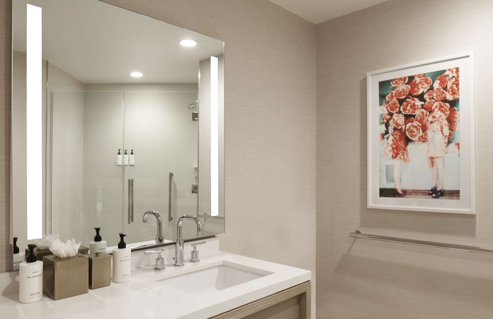 Bathroom shower