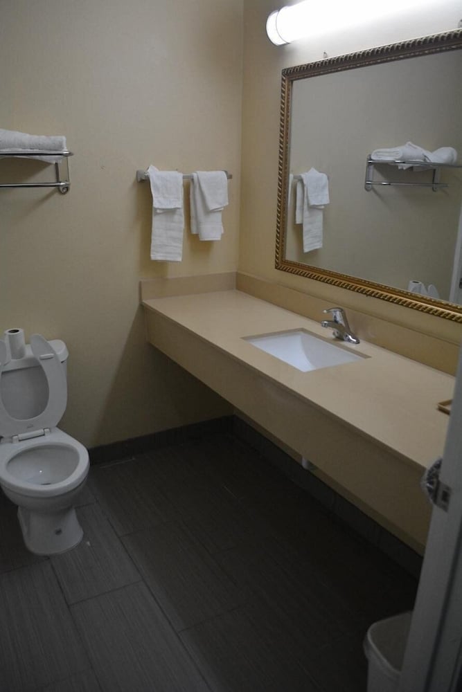 Bathroom amenities