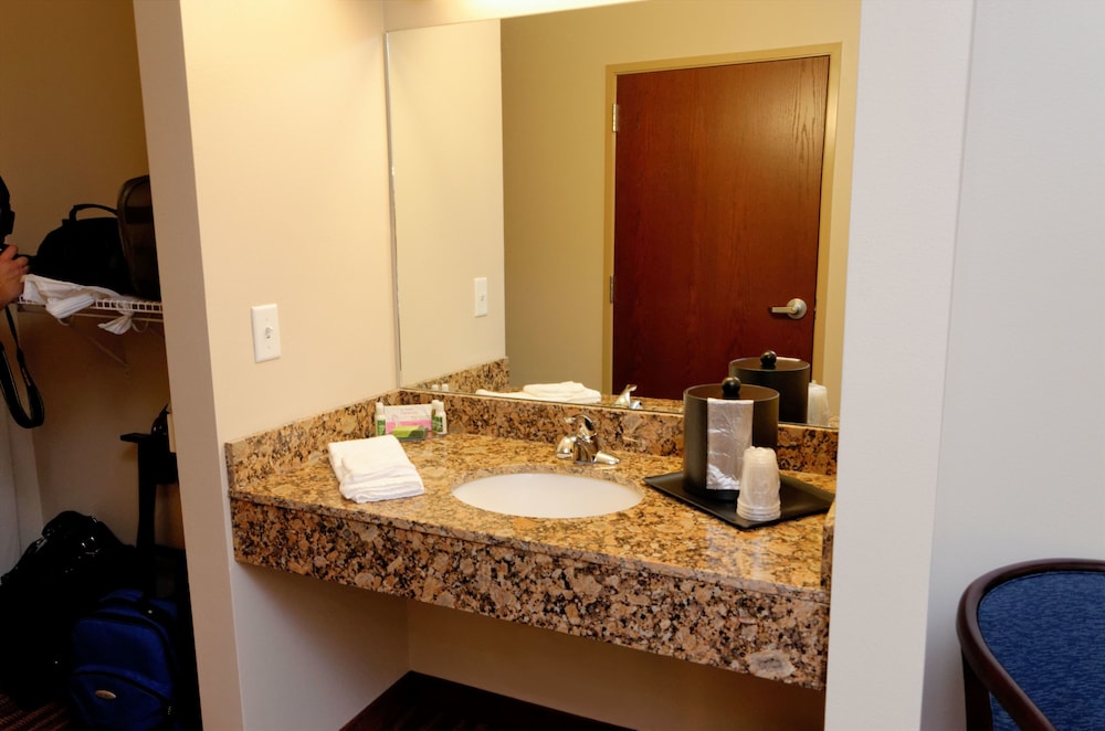 Bathroom sink