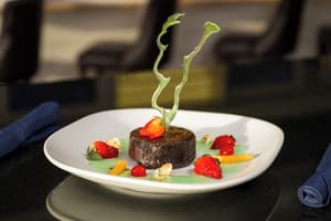 thumbnail: Dining