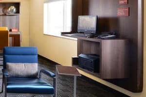 thumbnail: Business center