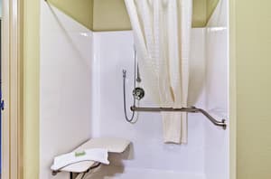 thumbnail: Accessible bathroom