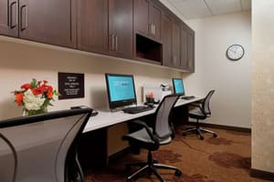 thumbnail: Business center