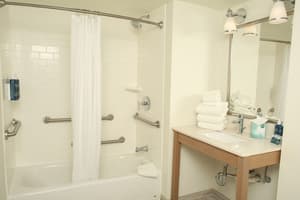 thumbnail: Bathroom