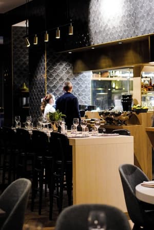 thumbnail: Restaurant