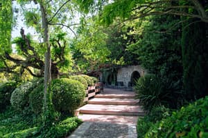 thumbnail: Exterior detail