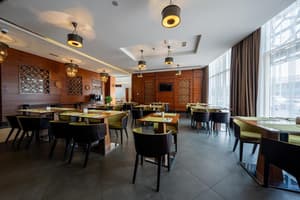 thumbnail: Restaurant