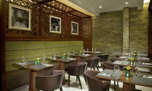 thumbnail: Restaurant