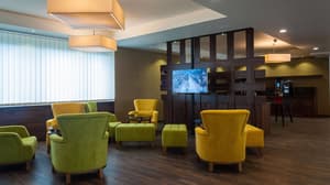 thumbnail: Lounge
