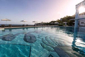 thumbnail: Outdoor pool