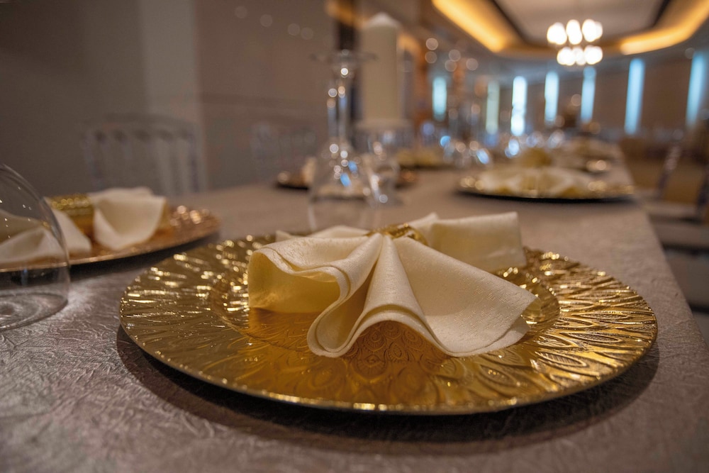 Indoor wedding