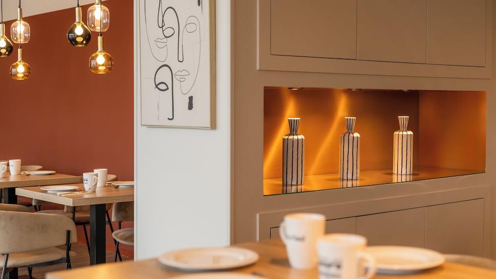 Breakfast area