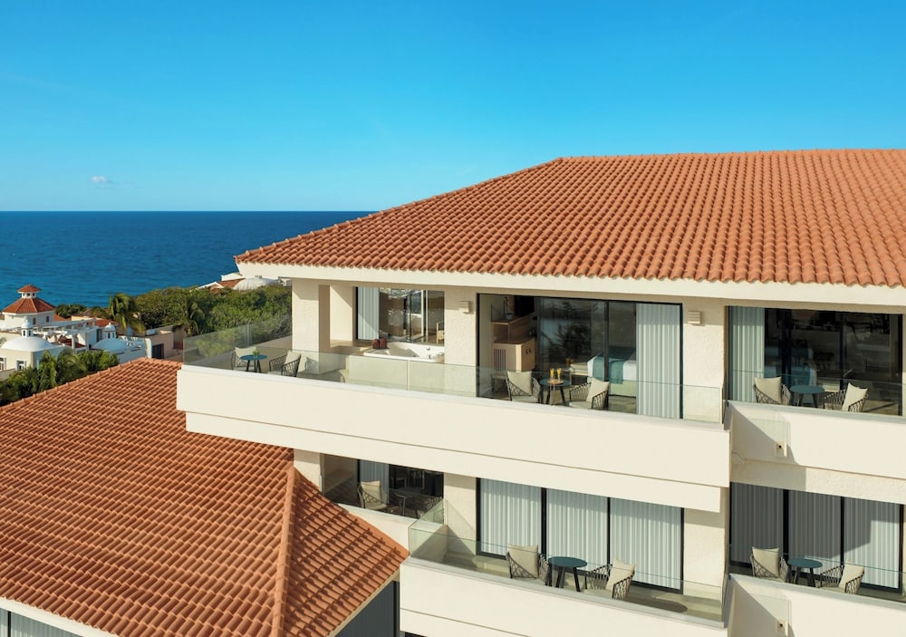 Beach/ocean view