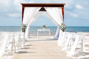 thumbnail: Outdoor banquet area