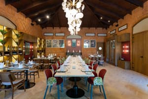 thumbnail: Dining