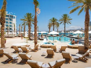 thumbnail: Outdoor pool