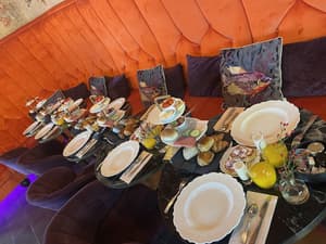 thumbnail: Restaurant
