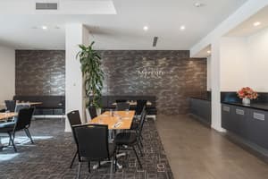 thumbnail: Bar (on property)