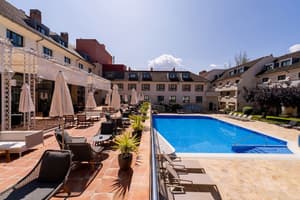 thumbnail: Outdoor pool