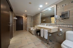 thumbnail: Bathroom