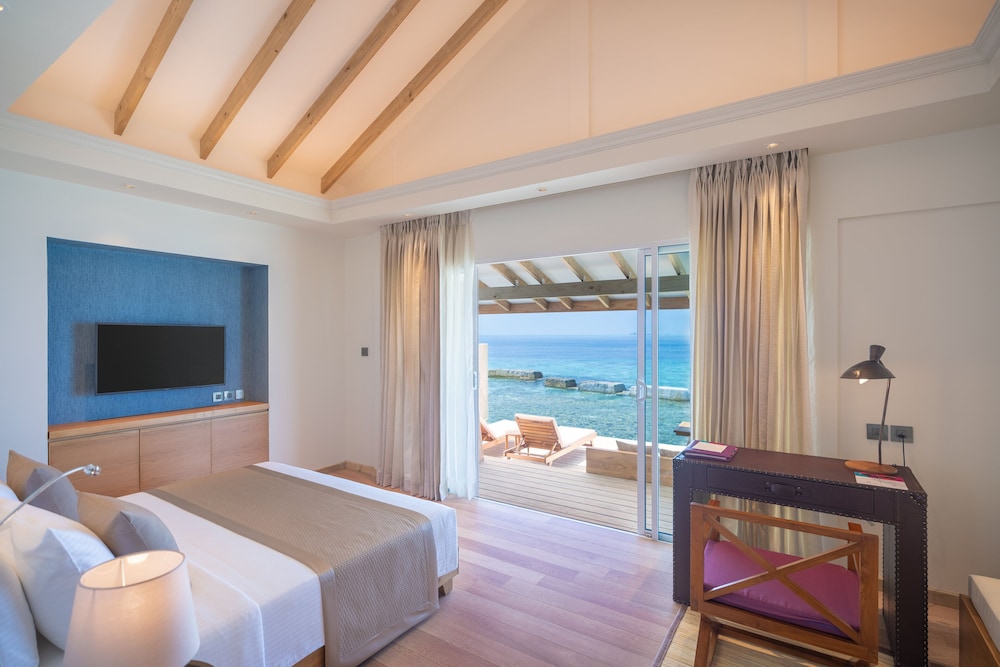 Beach/ocean view
