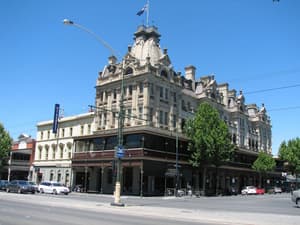 thumbnail: Front of property