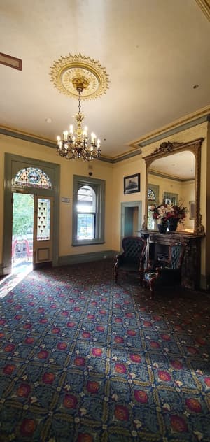 thumbnail: Interior detail