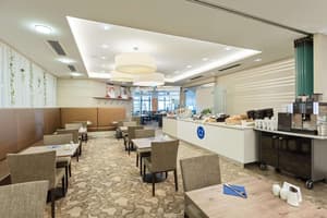 thumbnail: Business center