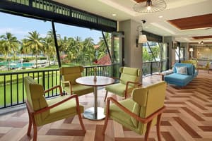 thumbnail: Restaurant