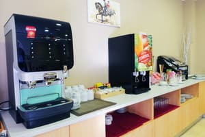 thumbnail: Breakfast area