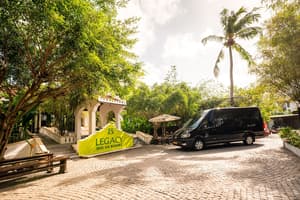 thumbnail: City shuttle
