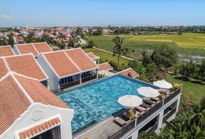 thumbnail: Rooftop pool