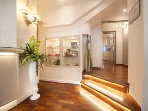 thumbnail: Interior
