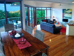 thumbnail: General view