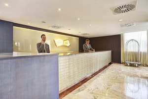 thumbnail: Reception