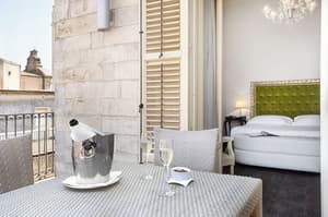 thumbnail: Terrace/patio