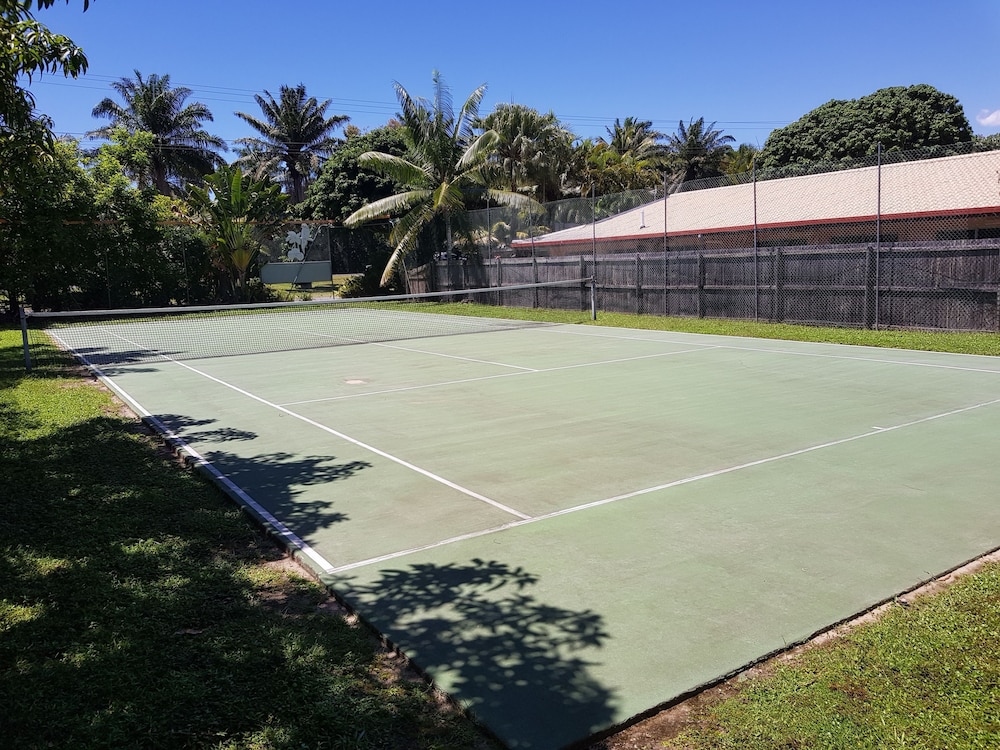 Tennis court