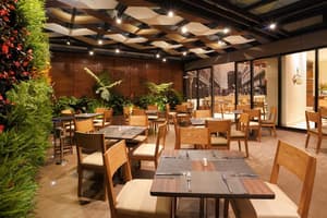 thumbnail: Breakfast area
