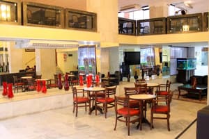 thumbnail: Restaurant