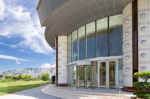 thumbnail: Property entrance