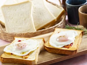thumbnail: Breakfast buffet
