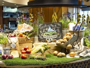 thumbnail: Breakfast buffet