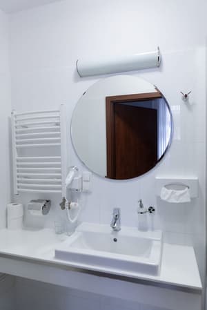 thumbnail: Bathroom