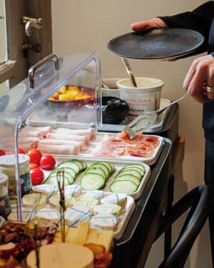 thumbnail: Buffet